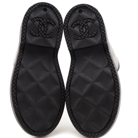 Chanel Rain boots - Brand New - Never worn! - Picture 2 of 5